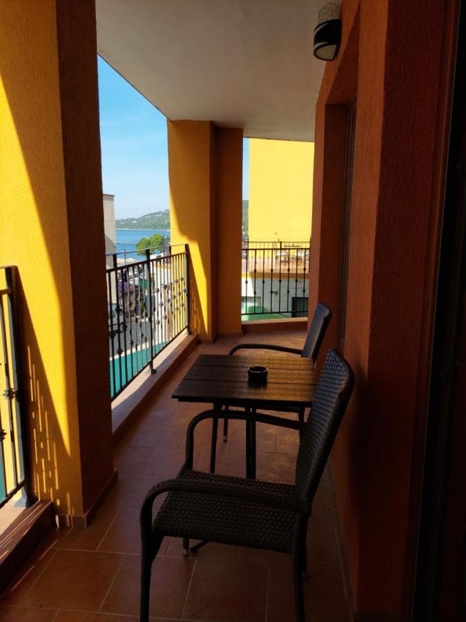 Supreme Danieli - Holiday Apartment By The Sea Balčik Exteriér fotografie